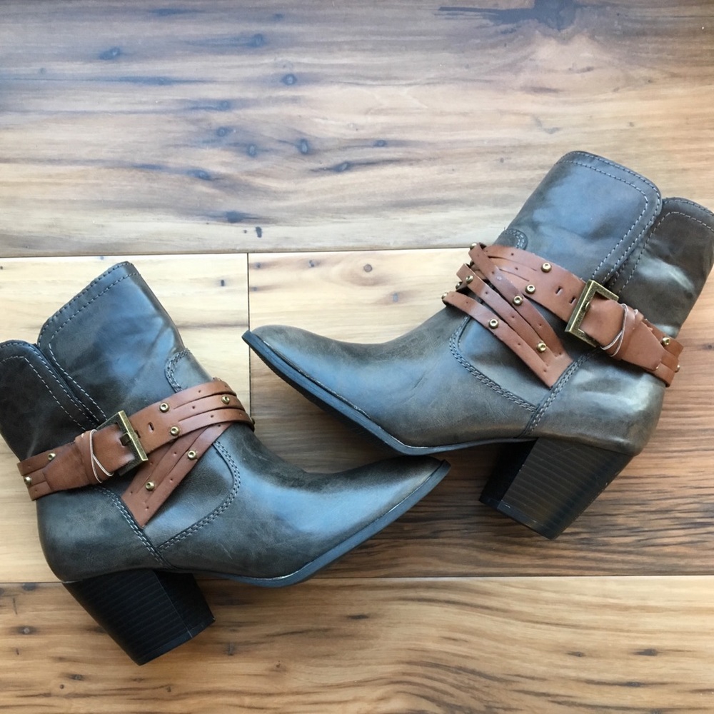 MIA Strapped Ankle Boots Dark Gray and Brown Sz 10 Low Heels